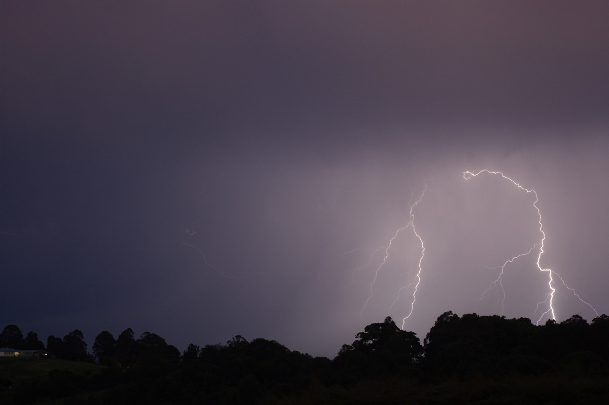 lightning lightning_bolts : McLeans Ridges, NSW   3 December 2008