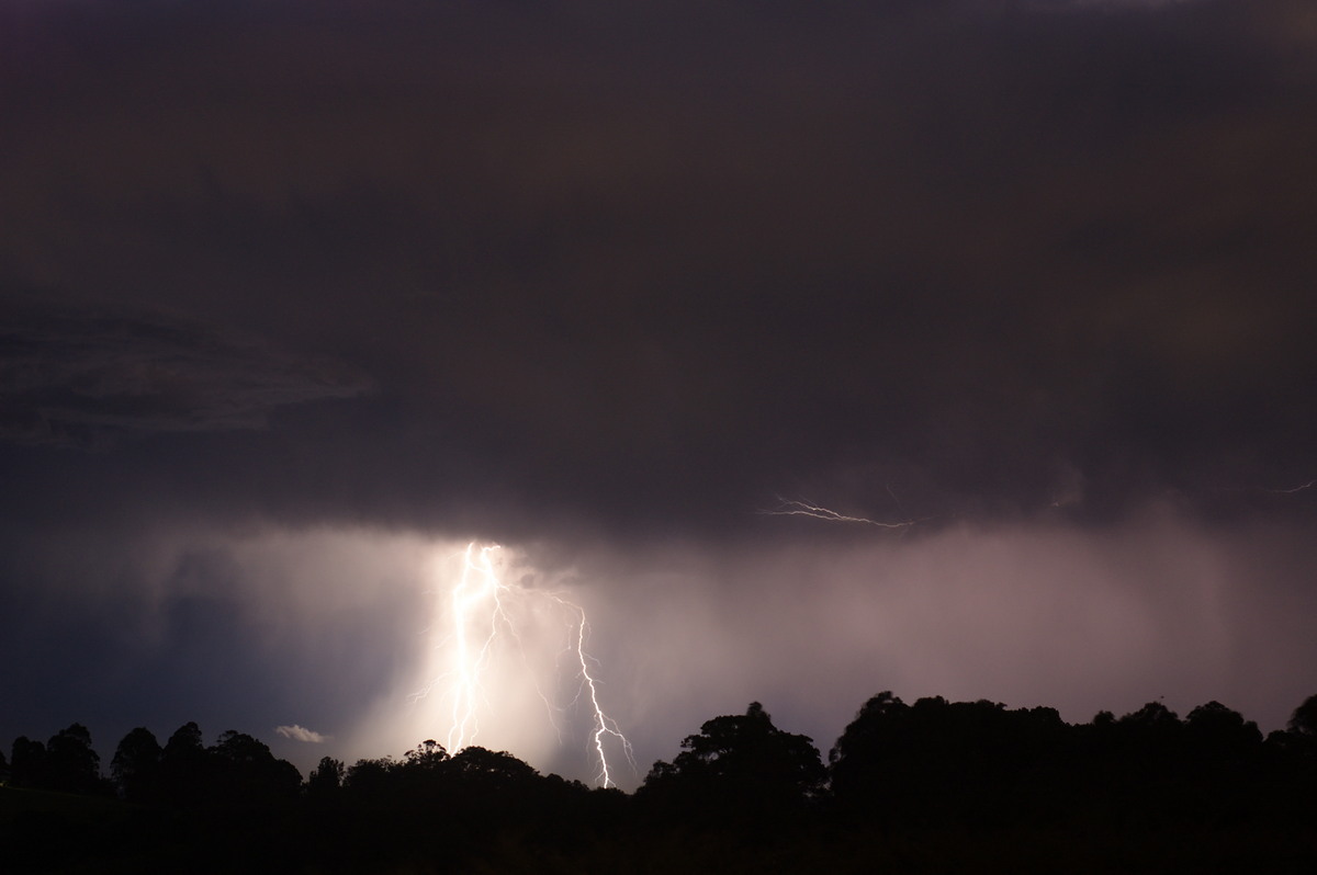 lightning lightning_bolts : McLeans Ridges, NSW   3 December 2008