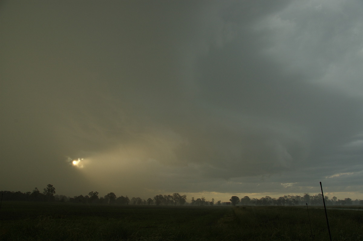 cumulonimbus thunderstorm_base : McKees Hill, NSW   10 December 2008