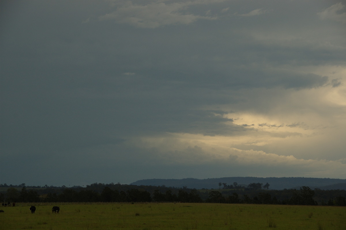 shelfcloud shelf_cloud : N of Casino, NSW   18 December 2008