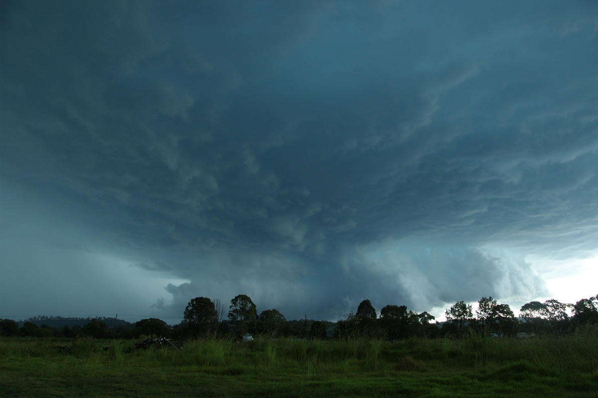 shelfcloud shelf_cloud : Kyogle, NSW   24 December 2008