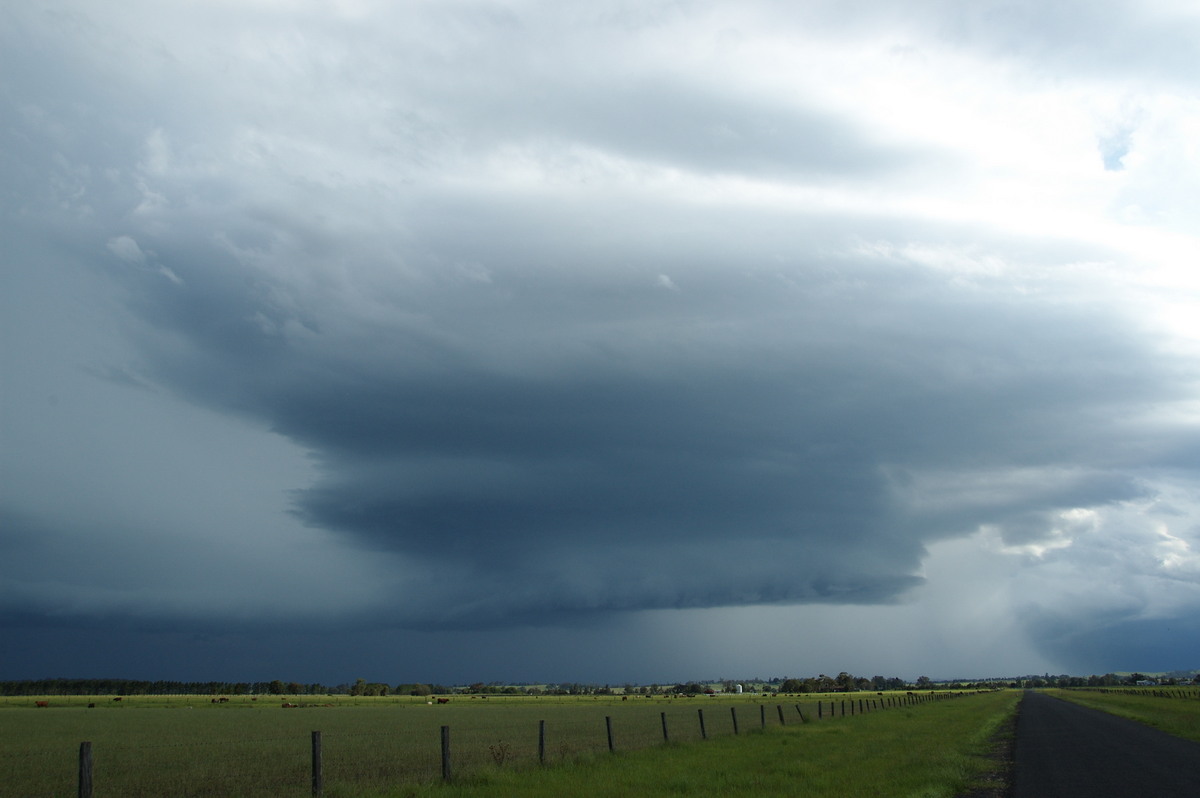 cumulonimbus thunderstorm_base : N of Casino, NSW   24 December 2008