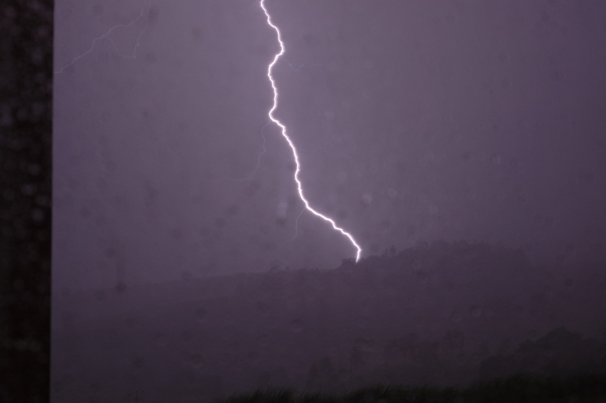 lightning lightning_bolts : McLeans Ridges, NSW   1 January 2009