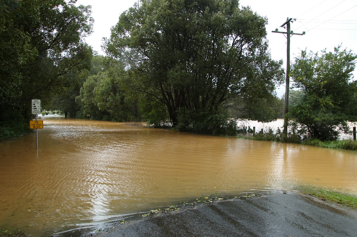 flashflooding flood_pictures : Booyong, NSW   21 May 2009