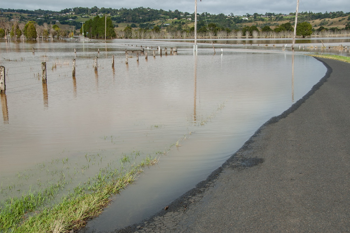 flashflooding flood_pictures : McLeans Ridges, NSW   22 May 2009