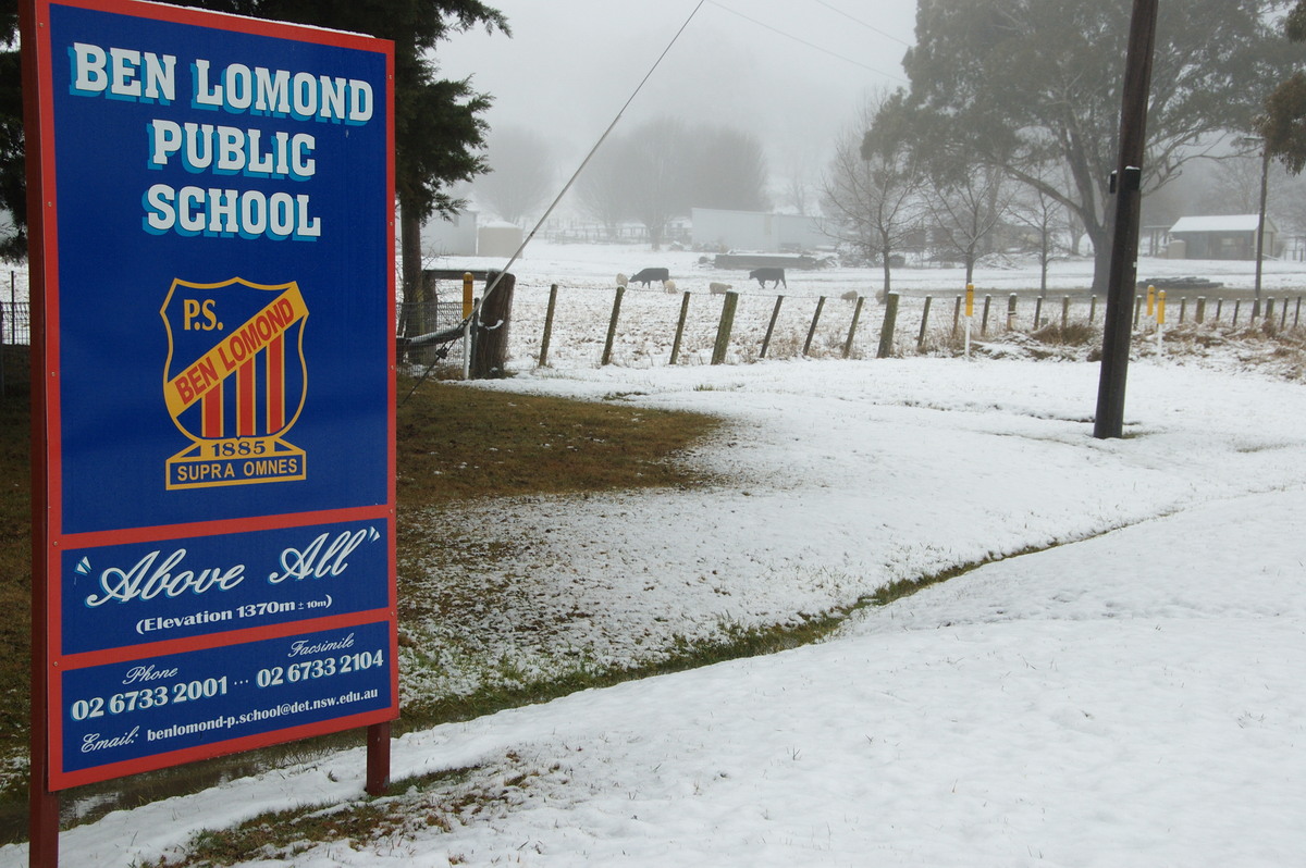 snow snow_pictures : Ben Lomond, NSW   16 July 2009