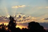 halo_sundog_crepuscular_rays